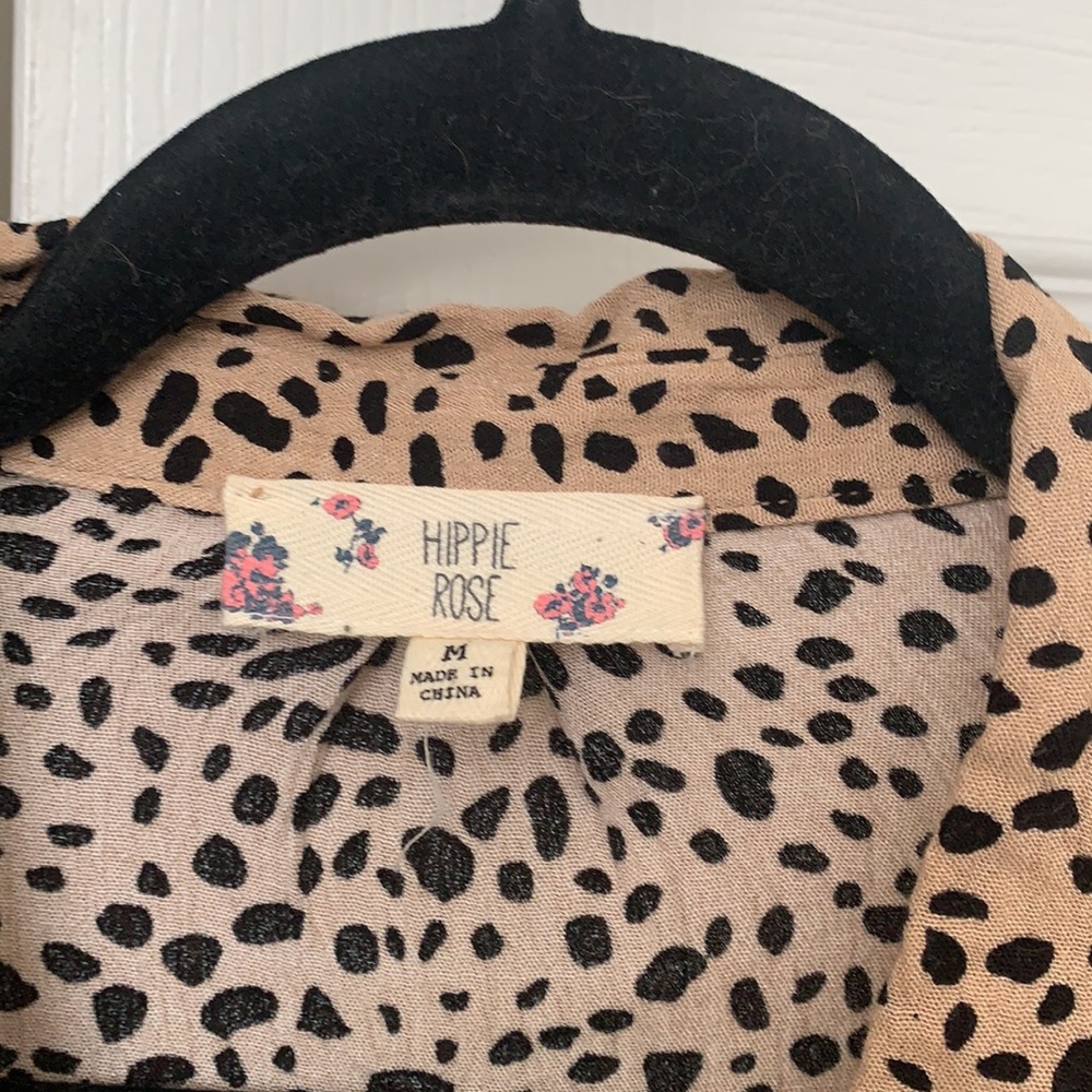 Leopard button up. - Picture 2 of 4